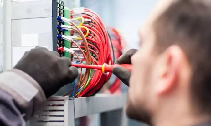 electrician Forsyth